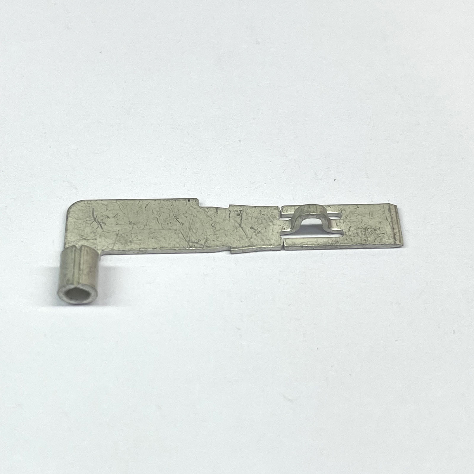 NEV battery power connector electrical hardware​