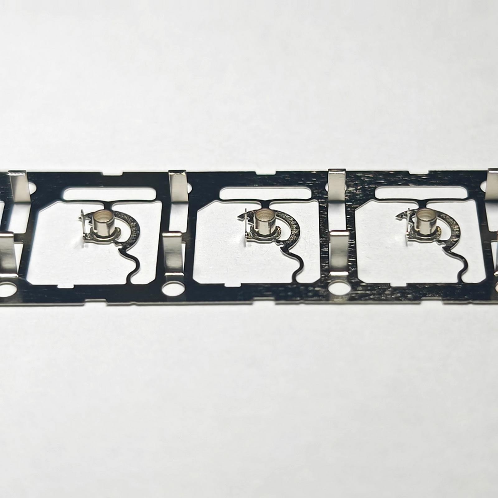 D8X Bushing